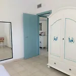 度假居 B3 With Private Pool, 500m From The Sea Marina di Gairo